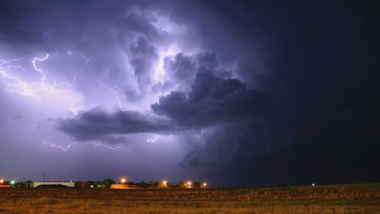 harta meteorologii au emis noi coduri portocalii de canicula si furtuni zonele afectate 686e23184ebd6