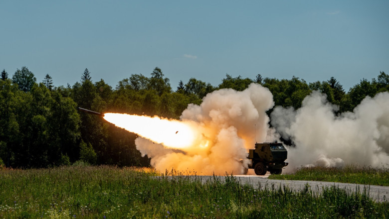 interesele americii pe primul loc sua opresc livrarile unor tipuri de rachete catre ucraina din cauza stocurilor scazute 6864c611a0558