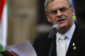 laszlo tokes cere autonomie pentru maghiarii din transilvania afirmatiile facute la baile tusnad in prezenta premierului viktor orban 6885d0f99399f