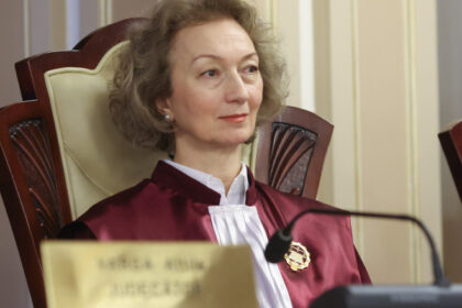 news alert curtea constitutionala are un nou presedinte simina tanasescu e prima femeie care va conduce institutia 687384bd077ee
