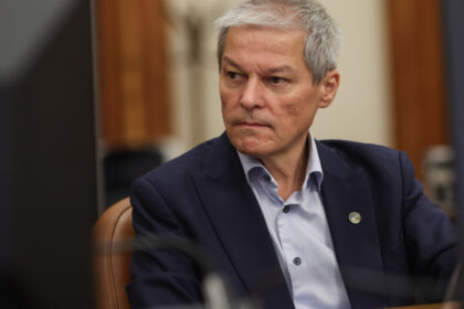 news alert dacian ciolos luat in calcul pentru sefia sri sau sie 6874d244179ba