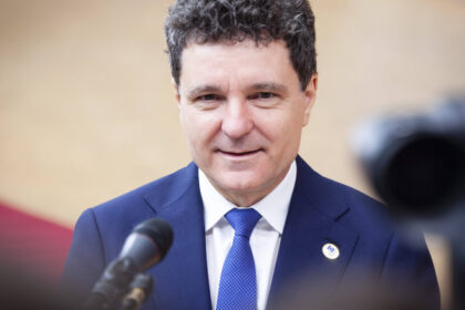 nicusor dan merge in austria la finalul saptamanii presedintele va tine un discurs in fata oamenilor de afaceri din salzburg 68823a5ec3181