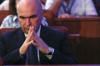 pnl isi alege noua echipa de conducere astazi intr un congres extraordinar ilie bolojan singurul candidat la sefia partidului 6872145a06e8f