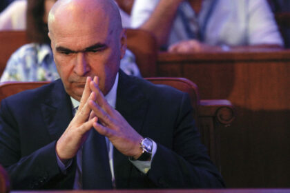 pnl isi alege noua echipa de conducere astazi intr un congres extraordinar ilie bolojan singurul candidat la sefia partidului 6872145a06e8f