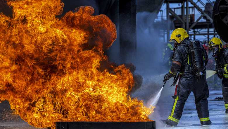 polonia sustine ca serviciile secrete ruse au angajat un columbian pentru a provoca incendii asemanari cu un caz din romania 6889c47006593