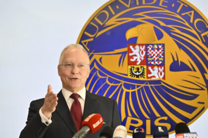 rusia angajeaza migranti pentru a semana haos in tarile ue sustin serviciile secrete din cehia 687091766d791