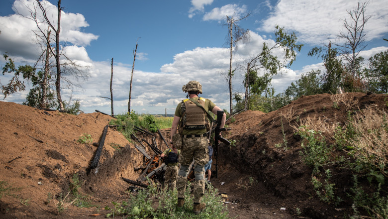 situatie dinamica in zona orasului kameanske fortele ucrainene se regrupeaza pe flancuri rusii incearca o noua tactica 687fd03a0edcb