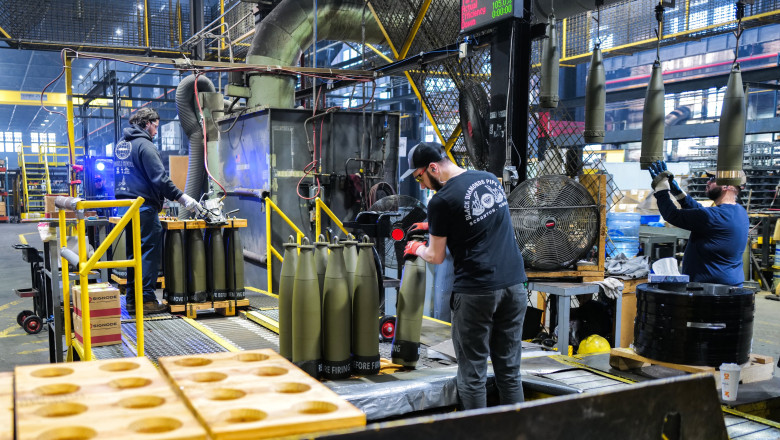 sua au stabilit noi termene pentru cresterea productiei de munitie la un milion de obuze pe an 686ea7559c27a