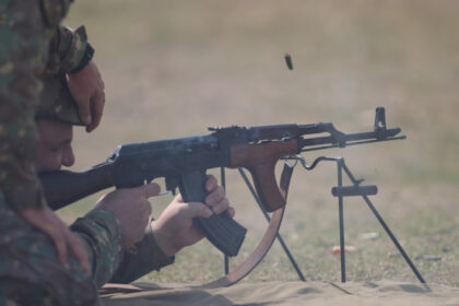 tehnologii invechite calitate slaba armata romana renunta la kalasnikov si anunta un program de inzestrare cu arme de tip nato 6870cc675ec78