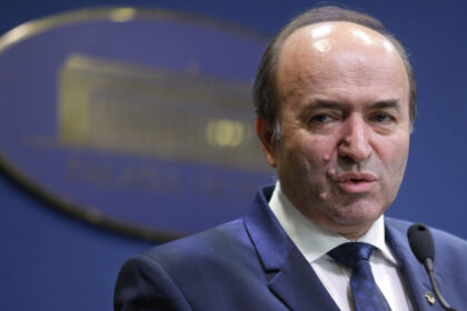 tudorel toader crede ca principiile enumerate de bolojan pentru pensionarea magistratilor ar putea trece testul constitutionalitatii 6888a92ed4f99
