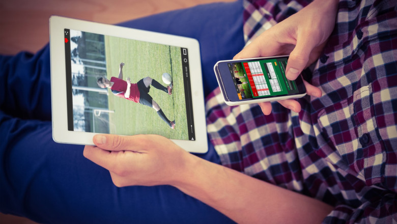 un fotbalist englez a fost suspendat trei ani si jumatate pentru ca a pariat de peste 6 000 de ori 68740063bcb51