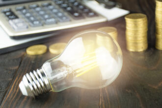 video canicula incinge facturile tarifele pentru energia electrica ar putea creste semnificativ in perioada urmatoare 68832dd5e8ec9