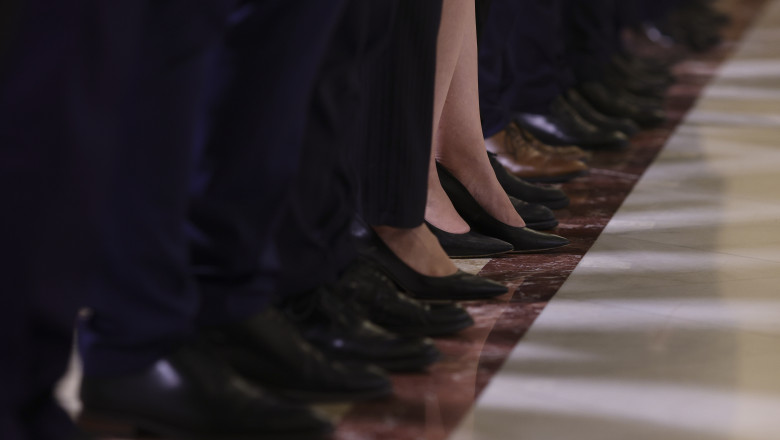 video culmea beneficiilor intr o companie de stat spor de femeie incasat si de barbati ministrul energiei am trimis corpul de control 687011b03ecb6