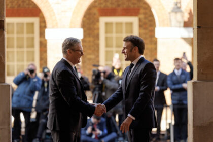 video keir starmer si emmanuel macron vor o crestere a presiunii asupra lui vladimir putin pentru un armistitiu in razboiul cu ucraina 686fe5873df42