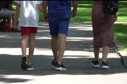 video numarul zilnic de pasi necesari pentru a preveni bolile grave este mai mic decat recomandarile anterioare ce arata noile studii 6883b29db540a