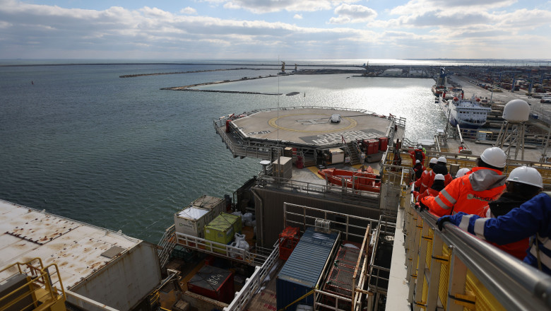 video presedintele austriei speram ca exploatarea gazului natural in marea neagra va calma situatia din europa 6883cbc7aea1a