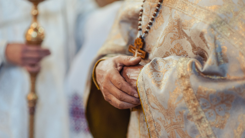 adormirea maicii domnului 2025 cele mai importante traditii pentru ziua de 15 august preotul explica este una dintre marile minuni 689ed4b2ee5ab