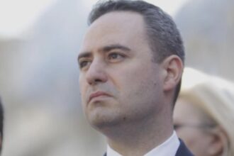 alexandru nazare ministrul de finante vizat intr un dosar international de crime impotriva umanitatii 68ad9785d1978