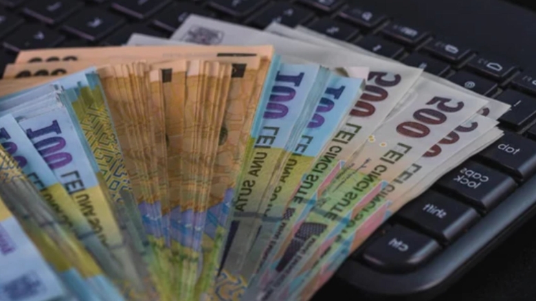 asf anre si ancom riscuri sistemice daca le scad salariile sefii castiga peste 60 000 lei pe luna 68affb0f27ea6