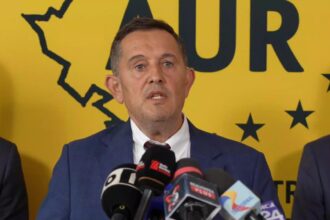 avocatul piperea acuza compllicitate statului cu mutinasionale in timp ce austeriateate acade pe umerii romanilor de rand 68a48d8002b6e