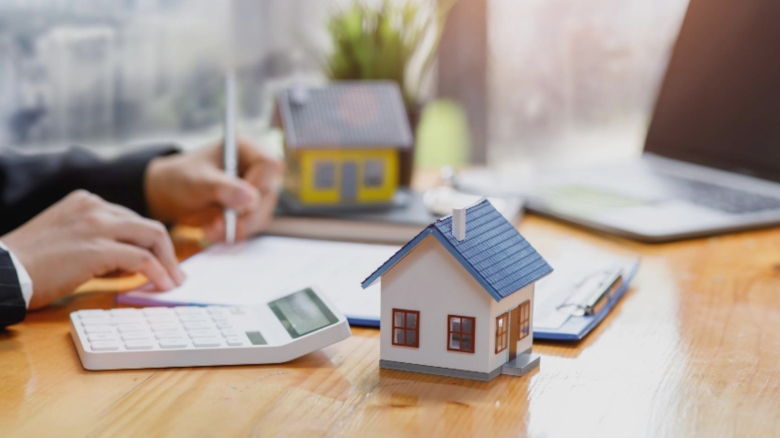 creditele pentru casa la cel mai inalt nivel din ultimii cinci ani romanii s au indatorat cu 6 miliarde de euro in prima jumatate a anului 68aeb1ecf0c0b