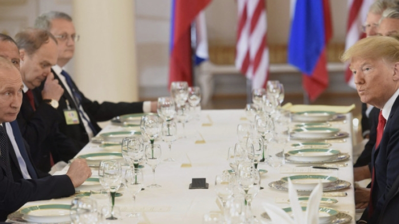 documente ale summitului trump putin descoperite intr un hotel din alaska ele contineau si meniul care urma sa i fie servit lui putin 68a0d5c233ff9