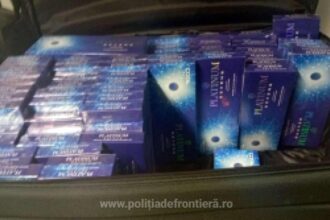 doi romani prinsi cu aproximativ 2 700 de pachete cu tigari pe aeroportul otopeni marfa adusa din dubai 68a8292c55bb4