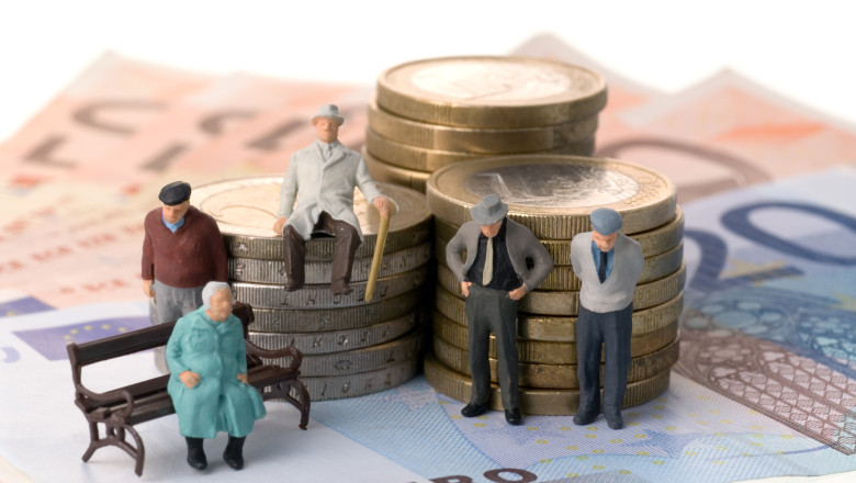 guvernul bolojan aproba azi modificarile la pilonul 2 de pensii cei ajunsi la pensie nu si vor mai putea retrage toti banii deodata 68959ff989dda