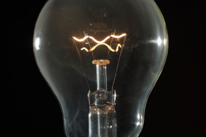 iranul intrerupe furnizarea de electricitate in teheran 689347cfe84f4