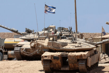 israelul aproba planul lui netanyahu pentru fasia gaza imagini din satelit arata posibile pregatiri de invazie 68959baa9f3eb