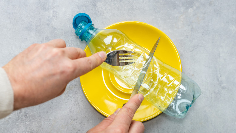 microplasticele au ajuns in sangele oasele si creierul oamenilor ce spun cercetatorii despre cum afecteaza sanatatea 688f6a5c6c39d