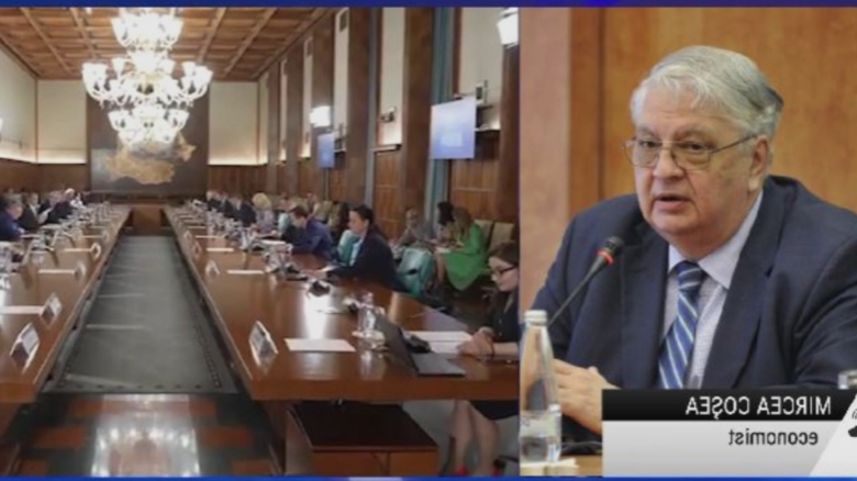 mircea cosea intram in criza din cauza masurilor guvernului bolojan ce fac ei acum este sa justifice vanzarea de tara 68aad9f12665b