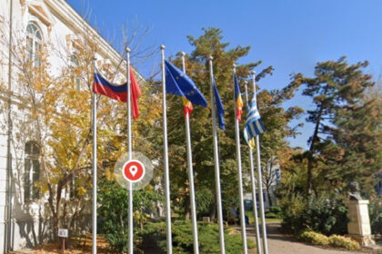 oana toiu cere primariei tulcea sa inlature steagul rusiei care apare arborat langa cladirea muzeului de arta este inacceptabil 688c8f8809dc5