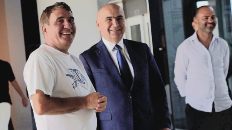 premierul bolojan in vizita surpriza la academia hagi si baza sportiva farul 689f64b725f0d