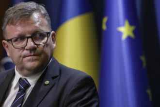 scandalul opririi lucrarilor la autostrada moldovei ia amploare marius budai ameninta cu motiune de cenzura impotriva guvernului 689883209caaa