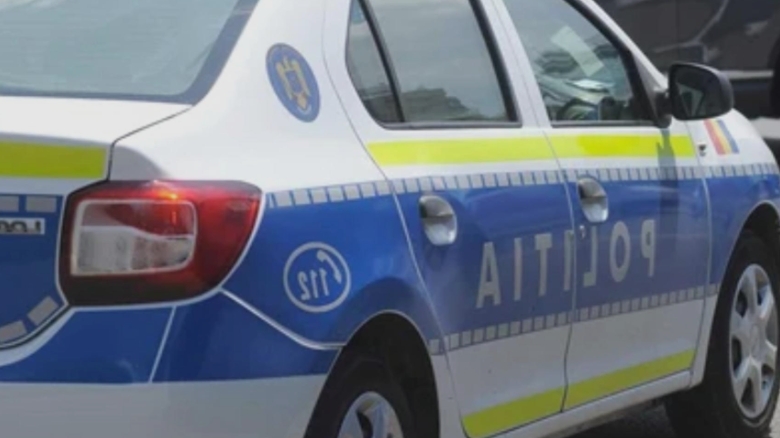 scene socante in timis un barbat de 75 de ani oprit de politisti in timp ce si alerga sotia cu un cutit 68ac91e19de13