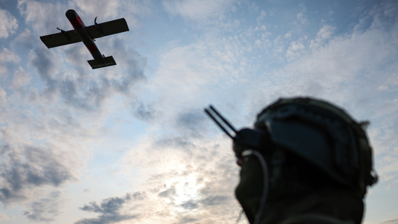 ucraina a atacat masiv cu drone mai multe regiuni din rusia cel putin trei oameni au fost ucisi 6899b8692713c