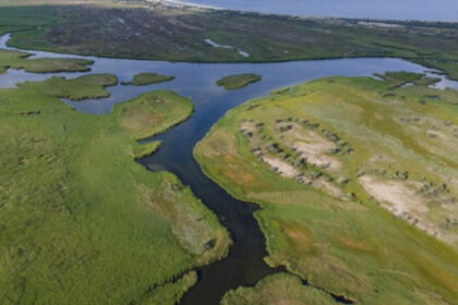 ucraina a redeschis canalul bastroe pentru traficul naval ruta fusese inchisa in urma cu doua saptamani dupa explozia unui dragor 68935e306fef9