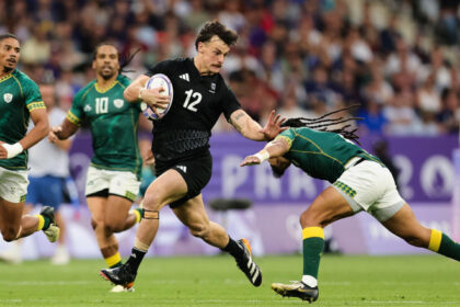 un jucator de rugby din noua zeelanda era sa rateze prima selectie la nationala all blacks dupa ce cainele i a mancat pasaportul 6895d799c92cb