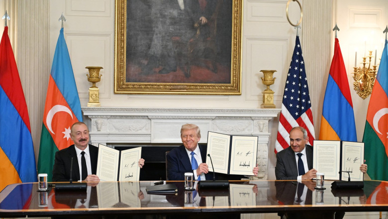 video doua foste republici sovietice il sustin pe trump la premiul nobel pentru pace vom apara aceasta candidatura 6896ee0d0fe53