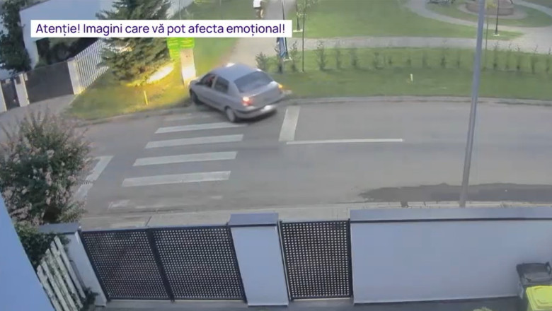 video momentul in care un barbat intra cu masina pe aleile pietonale dintr un parc in urmarirea unor biciclisti 688cef3f7d12e