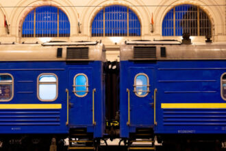 video o noua tactica dronele ucrainene tintesc tot mai des reteaua feroviara a rusiei provocand intarzieri pentru sute de trenuri 6898aaa2a0d8d