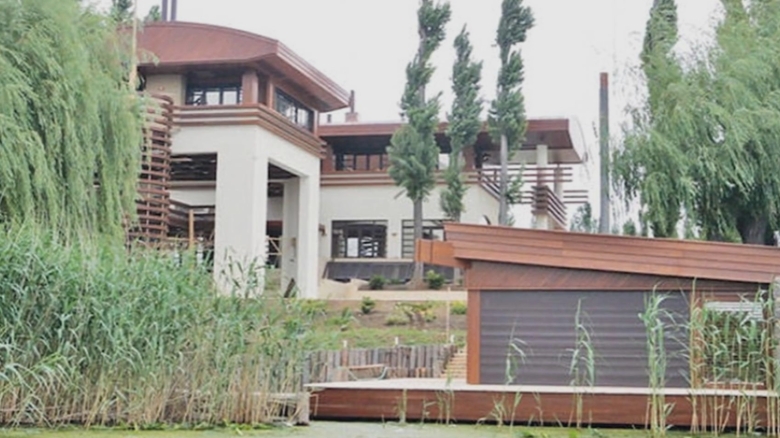 vila lui dinu patriciu de la snagov scoasa din nou la vanzare pretul redus cu un milion de euro 68a8010257483