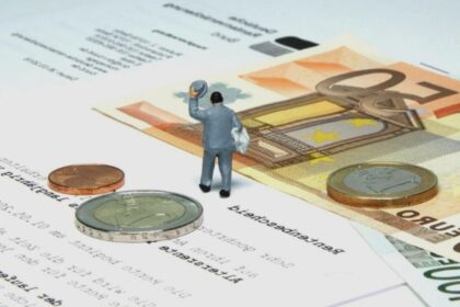 aur propune ca pilonul ii de pensii sa devina optional ce optiuni au romaniii care deja contribuie 68ba81c12e75b