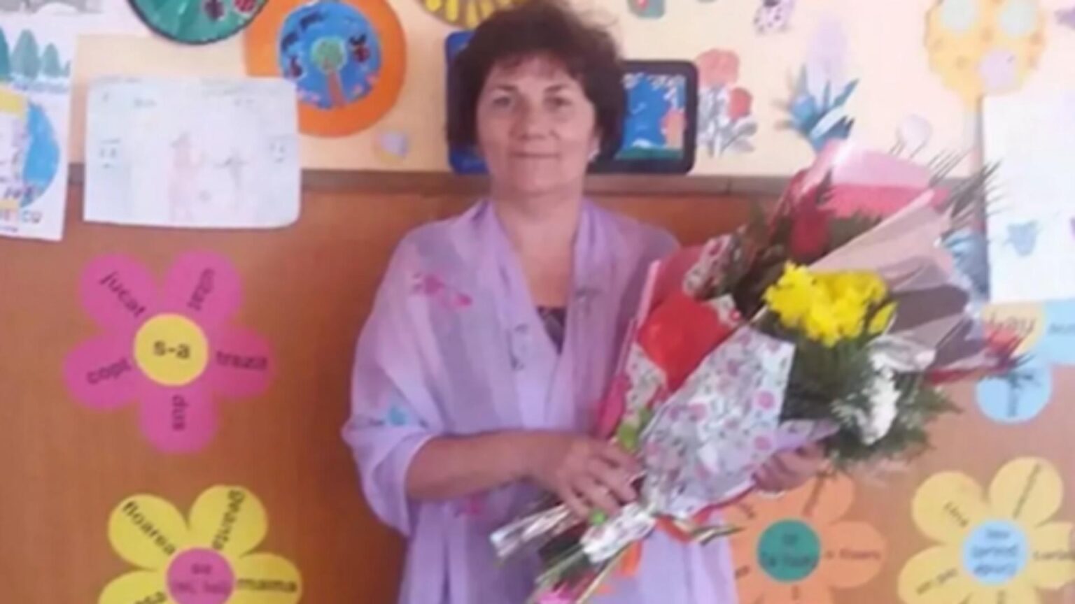 austeritate in familia prezidentiala soacra lui nicusor dan iese la pensie cati bani va pierde dupa masurile saraciei 68cbda2978b39