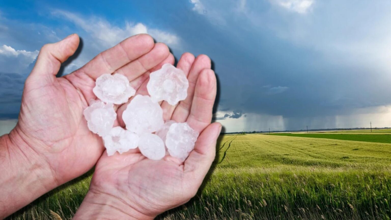 avertizare meteo grindina de mari dimensiuni in 9 judete din zona montana 68bd89eeaa2f5