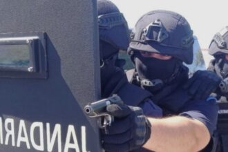 bataie ca n vestul salbatic intr o comuna din botosani a fost nevoie de interventia trupelor speciale si a jandarmilor 68b5e15458b34