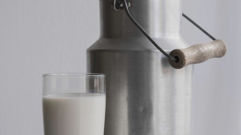 calin maties deputat aur taranul roman pus pe lista neagra de psd controale si impozite pentru fiecare borcan sau litru de lapte 68b6c6cee1c8f