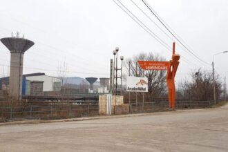 combinatul siderurgic hunedoara se inchide definitiv aproape 500 de oameni vor fi dati afara document 68c43082d96ee