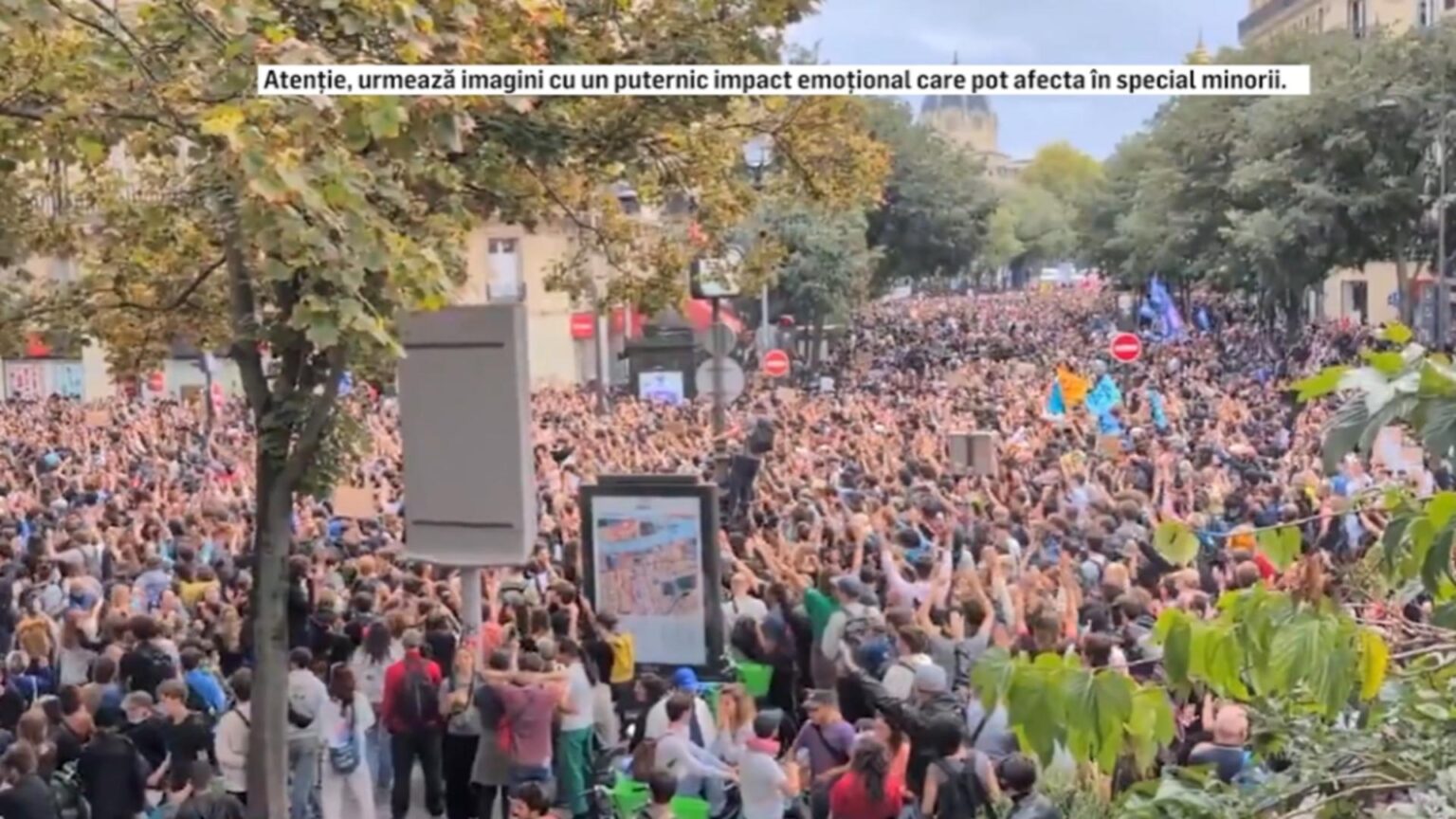 criza din franta se adanceste poporul fierbe macron pus la zid de protestele masive 68c671af6ea8e